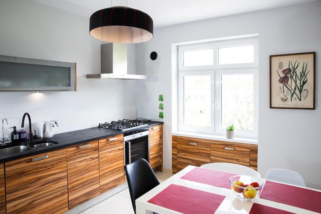 Apartament Bright By The Park & The River Wrocław