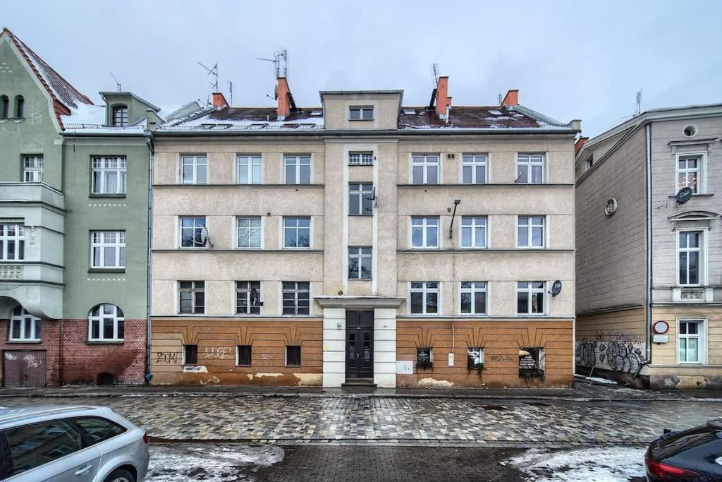 Apartment Bright By The Park & The River
